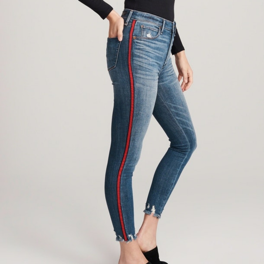 Abecrombie and Fitch High Rise.  New without tag.